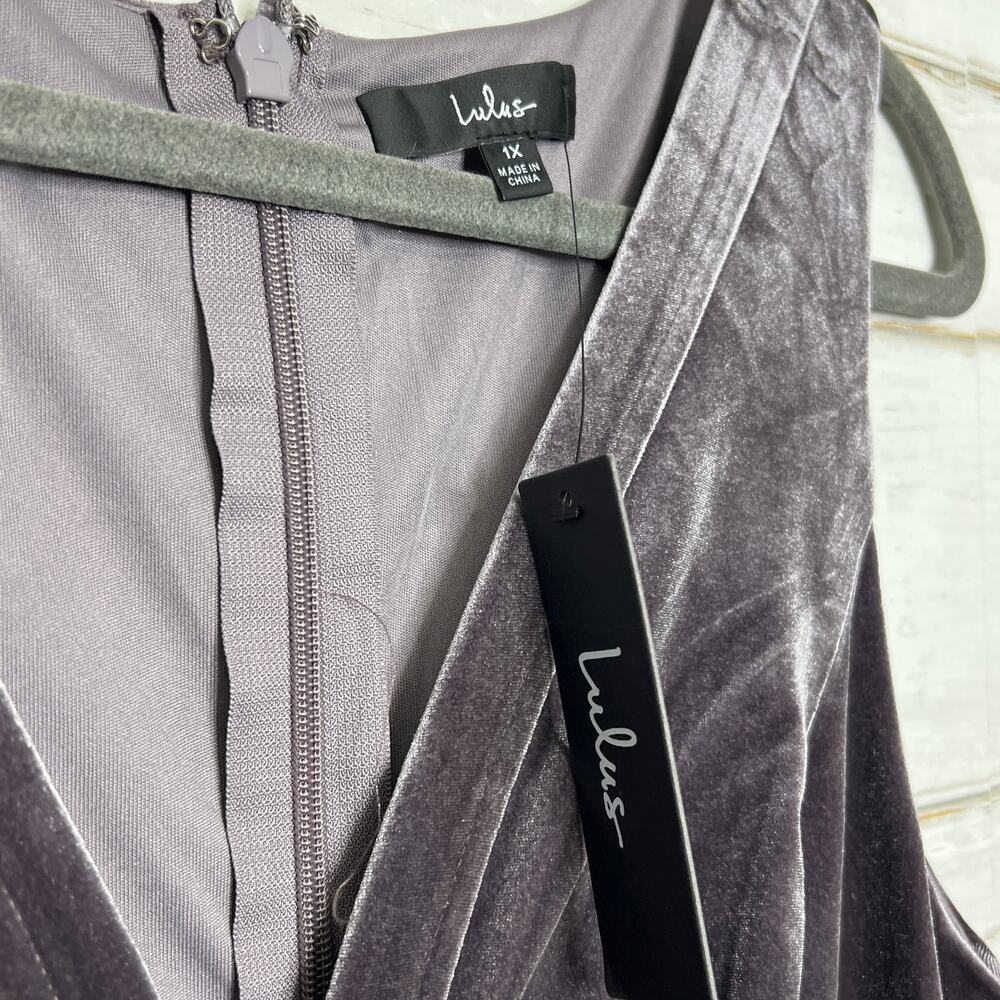Lulu's Mauve Velvet V-Neck Maxi Dress - Picture 10 of 11